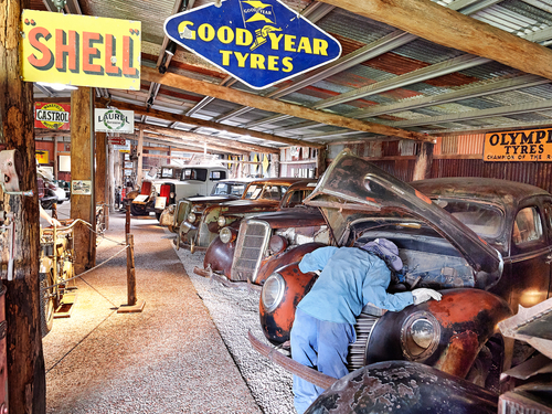 commercial-herberton-historic-village-cars